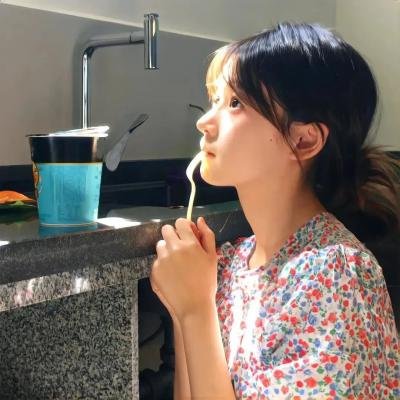 挣扎吧，亚当君